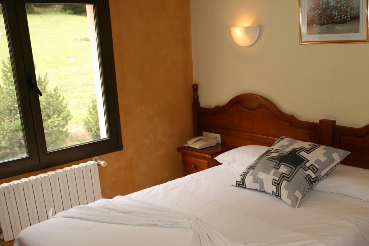 Hotel Sucara La Cortinada Kültér fotó